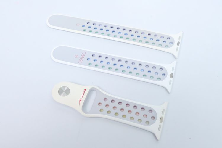 สาย Apple Watch Nike Sport Band 44mm Pride Edition  - IDPS26020003 รูปที่ 3