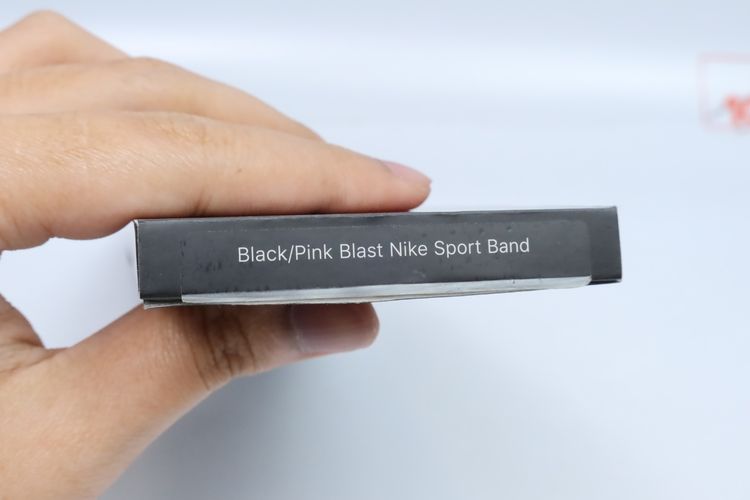 สาย Apple Watch Nike Sport Band 44mm Black.Pink Blast   - IDPS26020004 รูปที่ 4