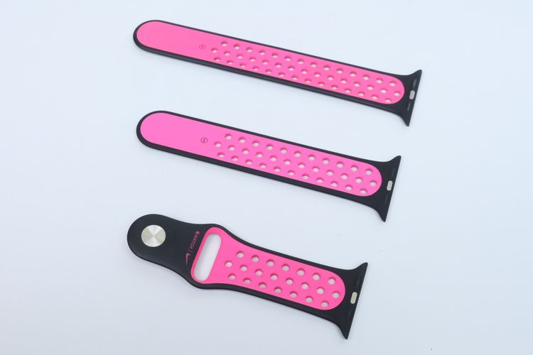 สาย Apple Watch Nike Sport Band 44mm Black.Pink Blast   - IDPS26020004 รูปที่ 3