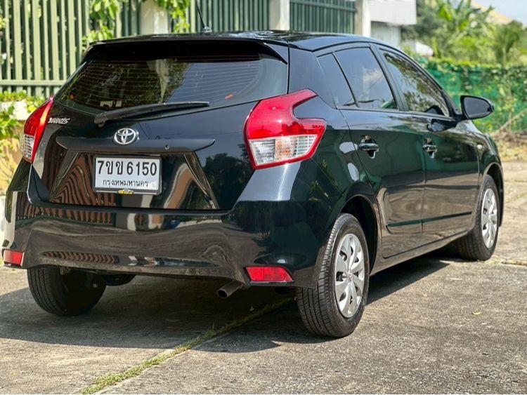 Toyota Yaris 2014 1.2 J Sedan เบนซิน ไม่ติดแก๊ส เกียร์อัตโนมัติ ดำ รูปที่ 4