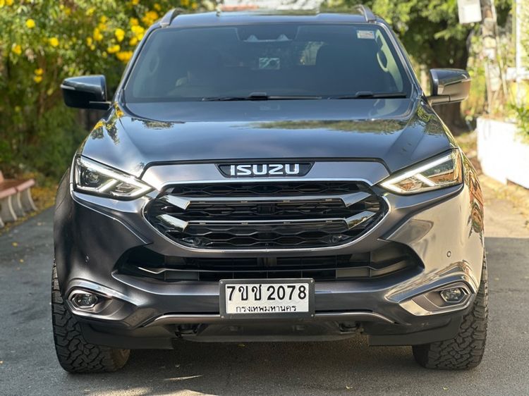 รถ Isuzu MU-X 3.0 Ultimate AT 2WD สี เทา