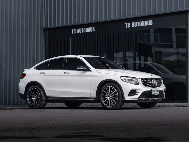 รถ Mercedes-Benz GLC-Class GLC250 สี ขาว