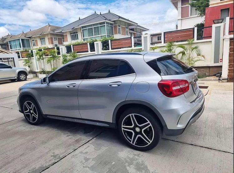 Mercedes-Benz GLA-Class 2016 GLA250 Sedan เบนซิน เกียร์อัตโนมัติ เทา รูปที่ 4