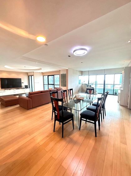 อื่นๆ ตกแต่งครบ สร้างเสร็จก่อน 2010 Sathorn Garden Condo (200sqm 3B3B ชั้น37) MRTลุมพินี BTSศาลาแดง