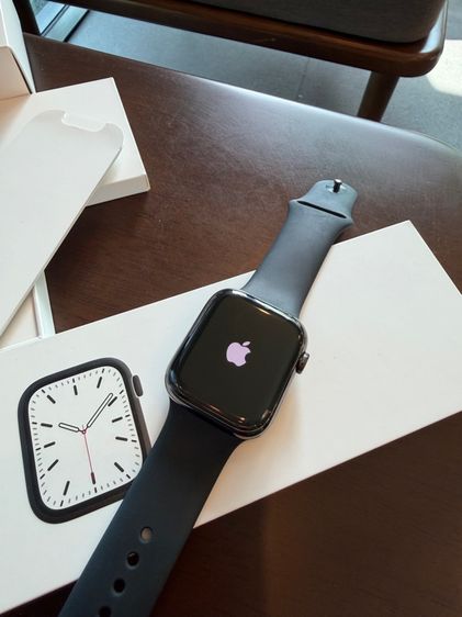 Apple Watch  S7 45 mm รุ่นพิเศษ ตัวสแตนเลส Stainless Steel  GPS -LTe ใช้ซิมได้ รูปที่ 3