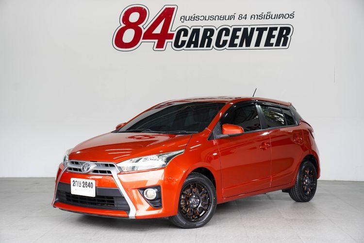 Toyota Yaris 2013 1.2 E Sedan เบนซิน ไม่ติดแก๊ส เกียร์อัตโนมัติ ส้ม รูปที่ 2