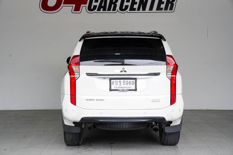 Mitsubishi Pajero Sport 2018 2.4 GT Premium 2WD Utility-car ดีเซล ไม่ติดแก๊ส เกียร์อัตโนมัติ ขาว รูปที่ 4