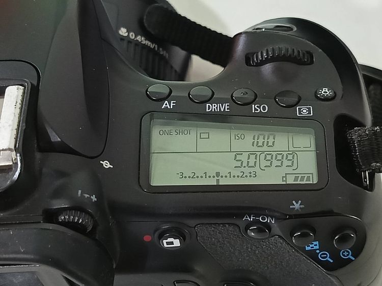 Canon 60D + lens 50mm 1.8 รูปที่ 2