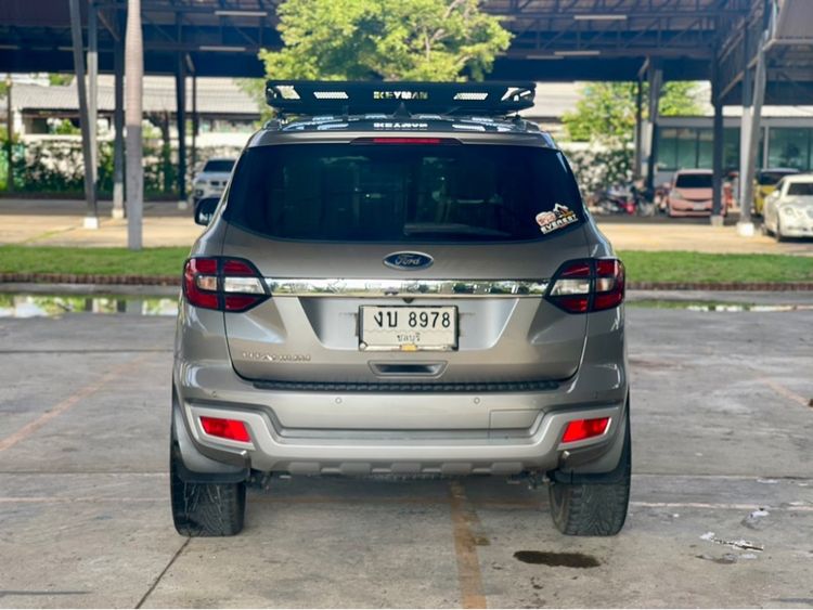 รถ Ford Everest 2.0 Turbo Titanium+ สี เทา
