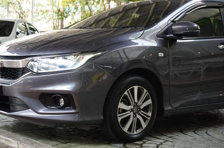 Honda City 2017 1.5 V Plus i-VTEC Sedan เบนซิน ไม่ติดแก๊ส เกียร์อัตโนมัติ เทา รูปที่ 4