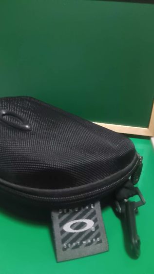 Oakley รุ่น M2แท้,พร้อมชุดเปลี่ยนเลนซ์ รวม 5 รูปแบบการใช้งานครบชุด,ใส่2-3ครั้งไม่รับกับใบหน้า รูปที่ 2