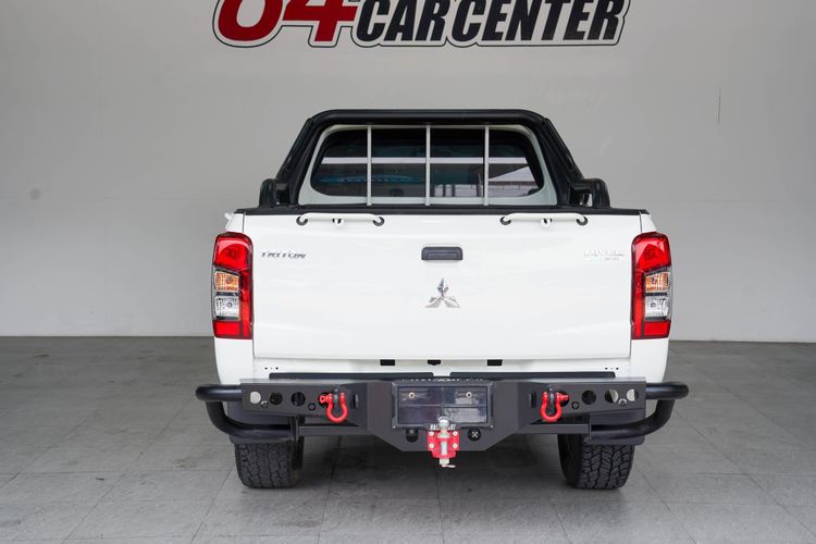 Mitsubishi Triton 2022 All New 2.4 GL 4WD Single Cab Pickup ดีเซล ไม่ติดแก๊ส เกียร์อัตโนมัติ ขาว รูปที่ 4