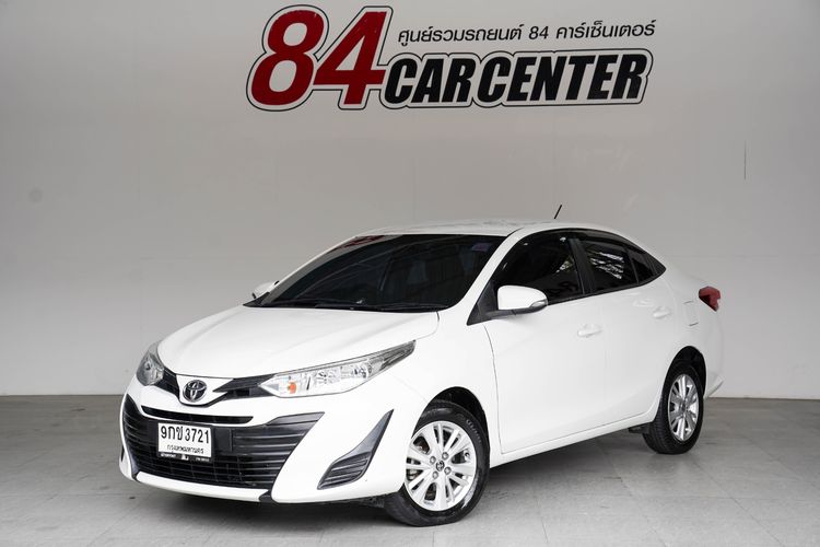 Toyota Yaris ATIV 2019 1.2 E Sedan เบนซิน ไม่ติดแก๊ส เกียร์อัตโนมัติ ขาว รูปที่ 2