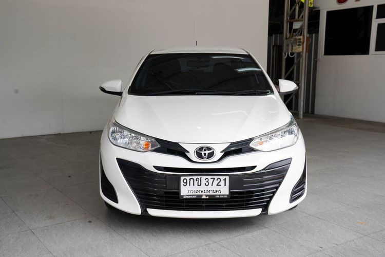 Toyota Yaris ATIV 2019 1.2 E Sedan เบนซิน ไม่ติดแก๊ส เกียร์อัตโนมัติ ขาว รูปที่ 3