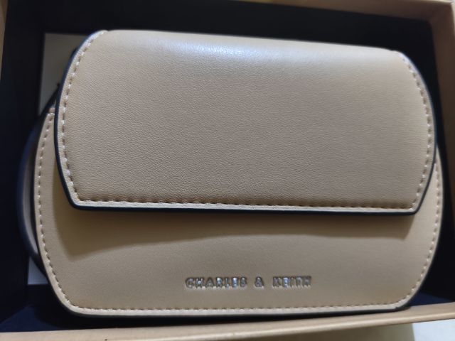 กระเป๋าสตางค์ ชาลส์แอนด์คิส รูปที่ 2