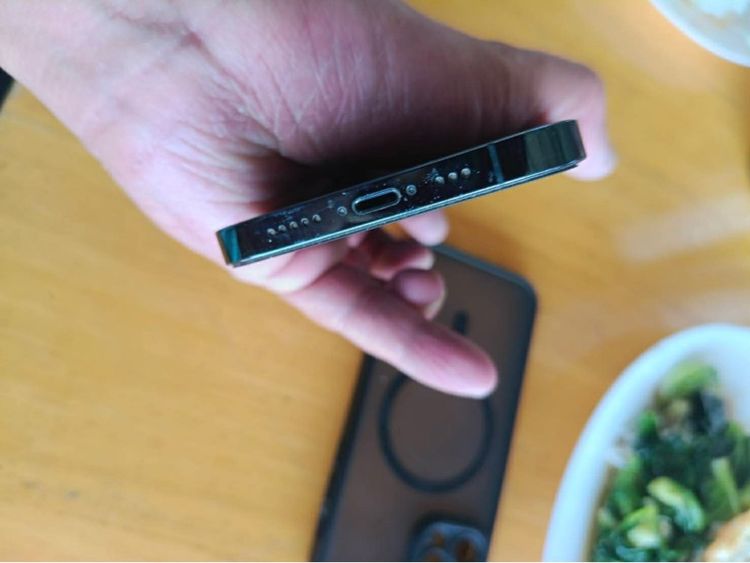 ไอโฟน 12 pro รูปที่ 3