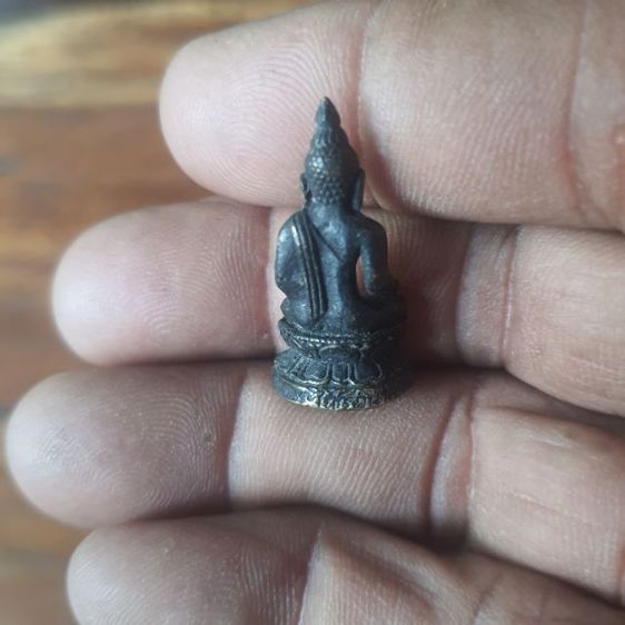 สหายพระเครื่อง รูปที่ 2