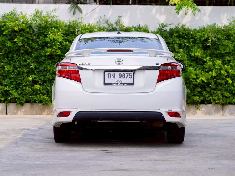 Toyota Vios 2015 1.5 S Sedan เบนซิน ไม่ติดแก๊ส เกียร์อัตโนมัติ ขาว รูปที่ 4