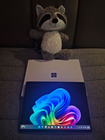 Microsoft Surface Pro 11 X Elite 1TB รับประกัน 2 ปี