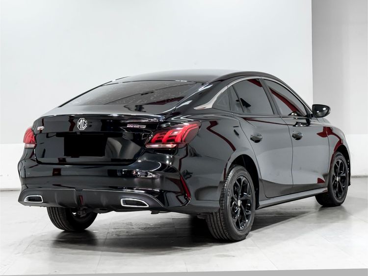 MG MG5 2022 1.5 D Utility-car เบนซิน เกียร์อัตโนมัติ ดำ รูปที่ 3