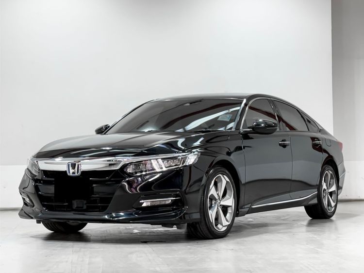 รถ Honda Accord 2.0 Hybrid สี ดำ