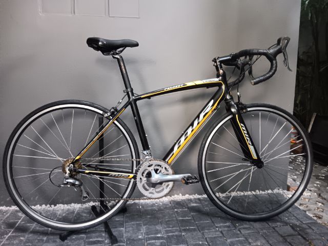 จักรยานเสือหมอบรุ่นmri palazzo 2400สภาพดีครับ