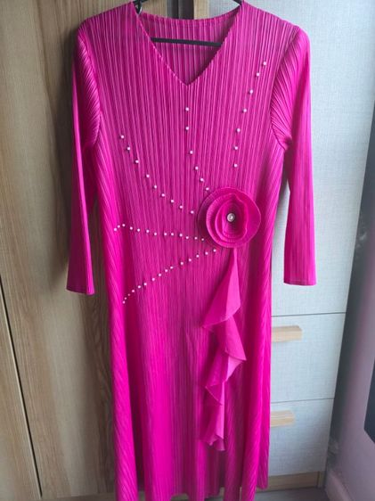 เดรสพลีท กระโปรงพลีท