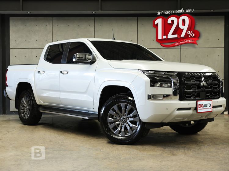 รถ Mitsubishi Triton 2.4 Plus Ultra สี ขาว