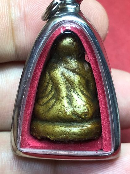 รูปหล่อหลวงพ่อเงิน รูปที่ 2