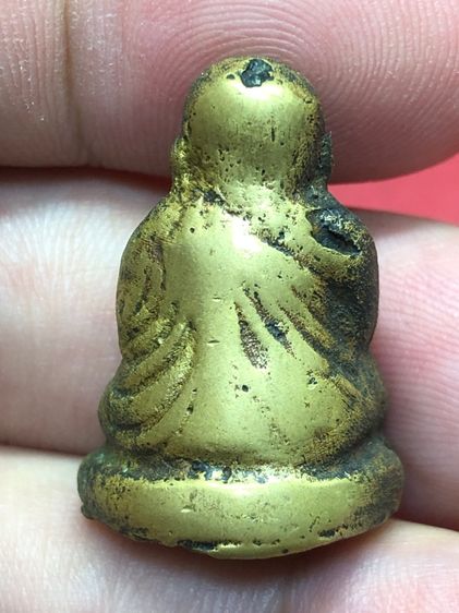 รูปหล่อหลวงพ่อเงินสภาพใช้ รูปที่ 5