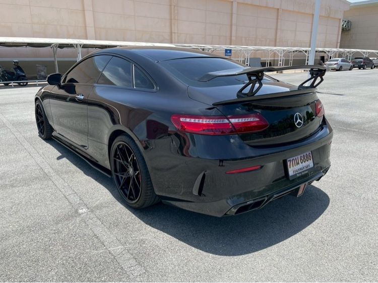 รถ Mercedes-Benz E-Class E200 สี ดำ