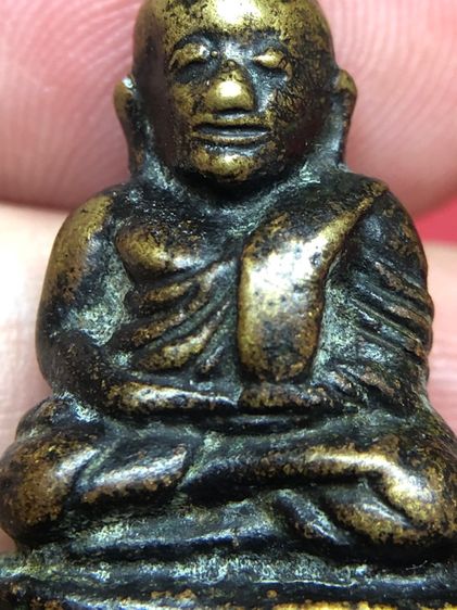 พระรูปหล่อหลวงพ่อเงินตลับเงิน รูปที่ 8