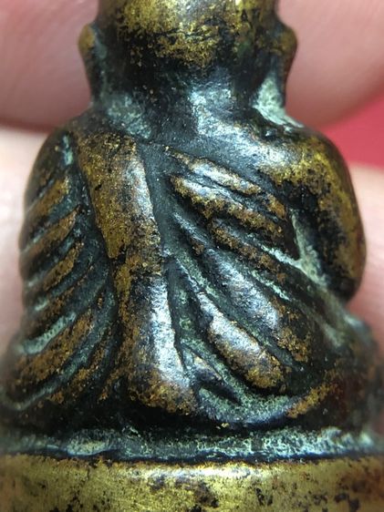 พระรูปหล่อหลวงพ่อเงินตลับเงิน รูปที่ 9