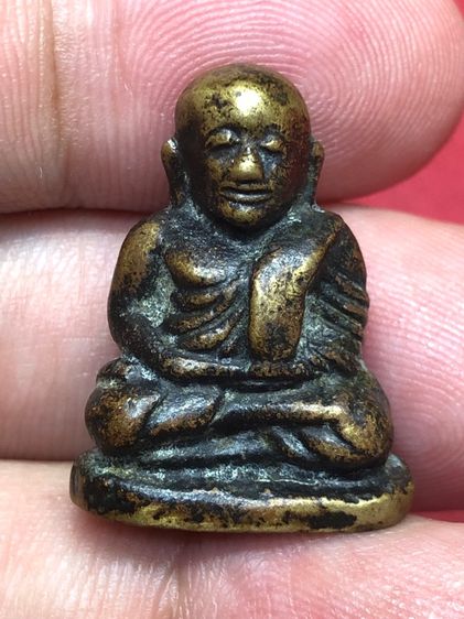 พระรูปหล่อหลวงพ่อเงินตลับเงิน รูปที่ 3