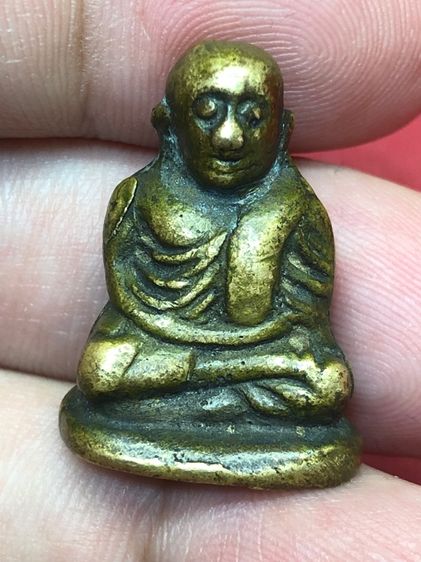 รูปหล่อหลวงพ่อเงินพิมพ์ขี้ตา รูปที่ 3