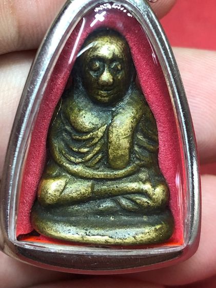 รูปหล่อหลวงพ่อเงินพิมพ์ขี้ตา