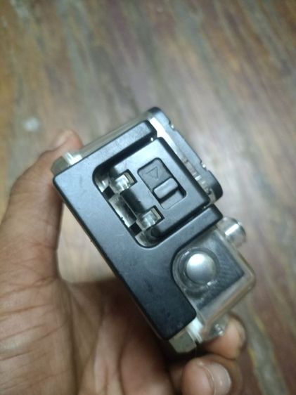 ขายกล้องถ่ายวีดีโอถ่ายภาพติดหมวกกันน็อค full HD 1080 มีอุปกรณ์กันน้ำให้พร้อมเมมโมรี่พร้อม รูปที่ 3