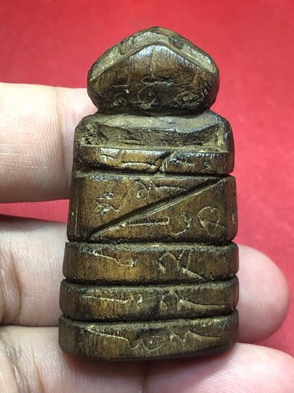 หลวงพ่อดิ่งไม้แกะ