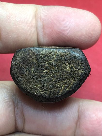 หลวงพ่อดิ่งไม้แกะ รูปที่ 5