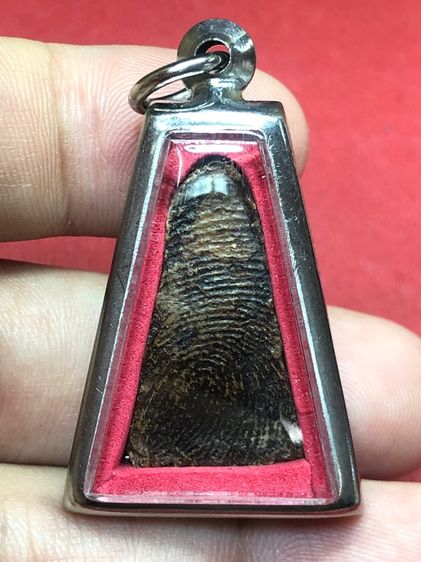 พระผงสุพรรณเนื้อดิน รูปที่ 2