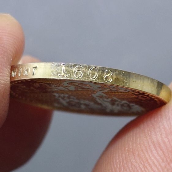 เหรียญพระแก้วมรกต ทรงเครื่อง 3 ฤดู พระจอมเกล้าพระนครเหนือ ปี 2538 เนื้อเงินขัดเงา ขนาด 2.5 ซ.ม. พร้อมกล่องเดิม รูปที่ 7