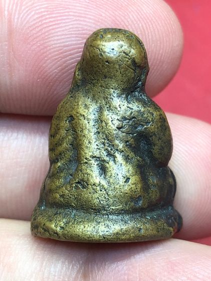 รูปหล่อหลวงพ่อเงิน รูปที่ 5