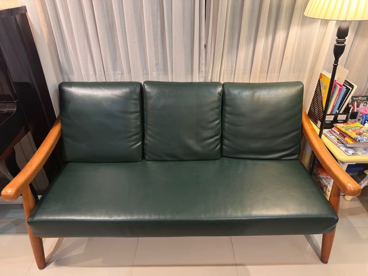 sofa โซฟาโครงไม้ 5 ที่นั่ง เบาะหนังผิวสัมผัส รูปที่ 4