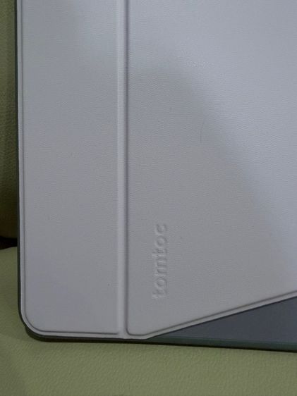 Case iPad Air 10.9” ยี่ห้อ Tomtoc สีม่วง รูปที่ 2