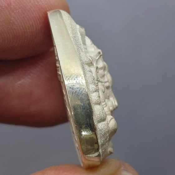 เหรียญพระพิฆเนศวร ญสส รุ่นกาญจนาภิเษก เนื้อเงิน พิมพ์ใหญ่ วัดบวรนิเวศวิหาร พ.ศ.2538 พร้อมกล่องเดิม รูปที่ 6