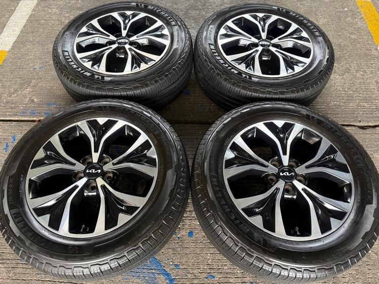 Kia Carnival 18 นิ้ว Top 🔥 รูปที่ 2