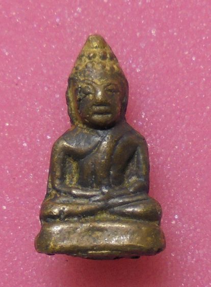 พระหล่อ ไม่ทราบที่