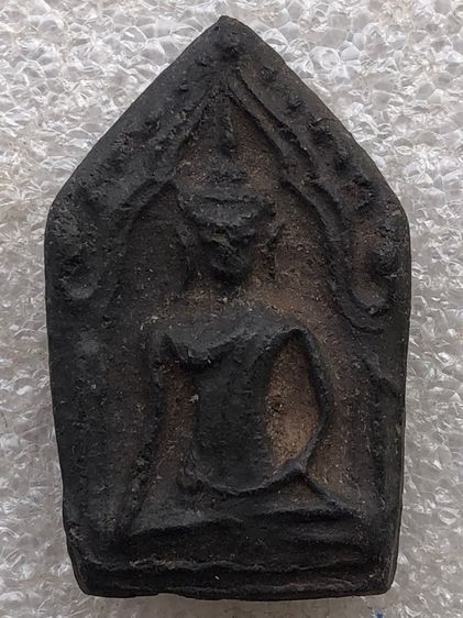 พระขุนแผนวัดบ้านกร่าง เนื้อดินดำ 