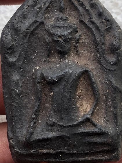 พระขุนแผนวัดบ้านกร่าง เนื้อดินดำ  รูปที่ 4