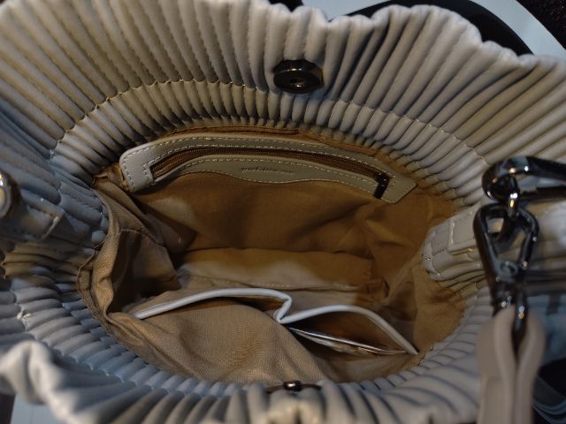 กระเป๋า Just in case รูปที่ 5